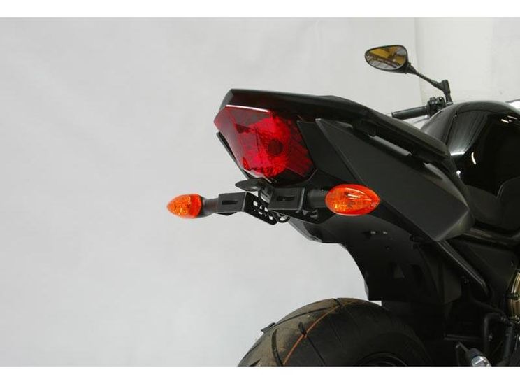 Support de plaque RG - Yamaha XJ6