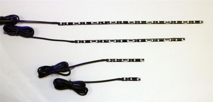 Paire de barettes de LEDS adhésives, étanches et flexibles
