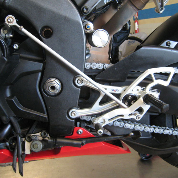Commandes reculées ROBBY RACE - YZF R1 2007-2008 -