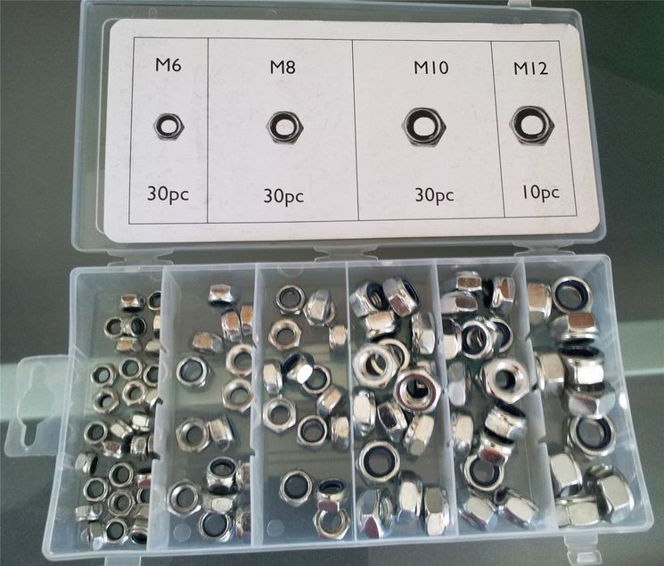 Coffret de 100 écrous avec insert nylon - M6, M8, M10, M12